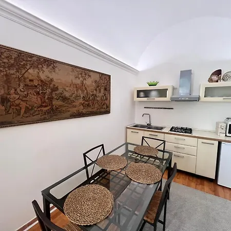 Toffee Palmari 23 - Seven * San Remo